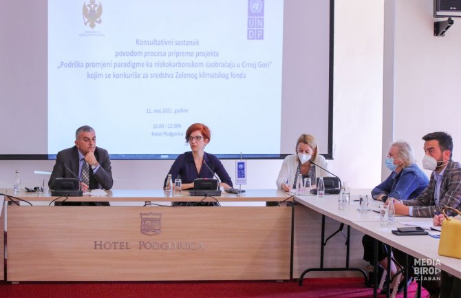 Zaokret ka čistoj mobilnosti: Podrška održivim transportnim rješenjima i emobilnost