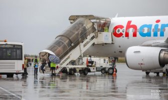U Podgoricu prvi put sletio avion kompanije Chair airlines, stiglo 140 putnika iz Švajcarske