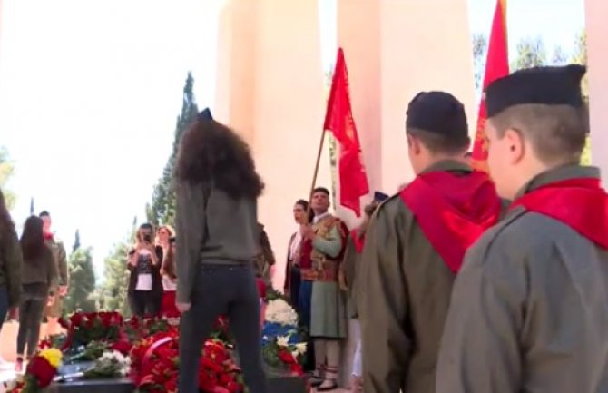 Nastavnica istorije: Mirno čekam odluku, sjutra bih isto uradila