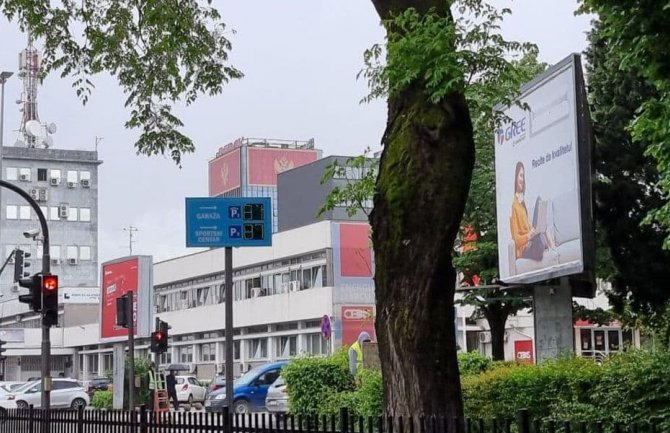 LED table na svim važnijim saobraćajnicama