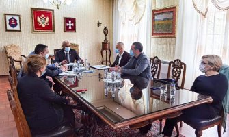 Na Cetinju za prvih 15 dana maja registrovano 16 oboljelih, nema prostora za opuštanje