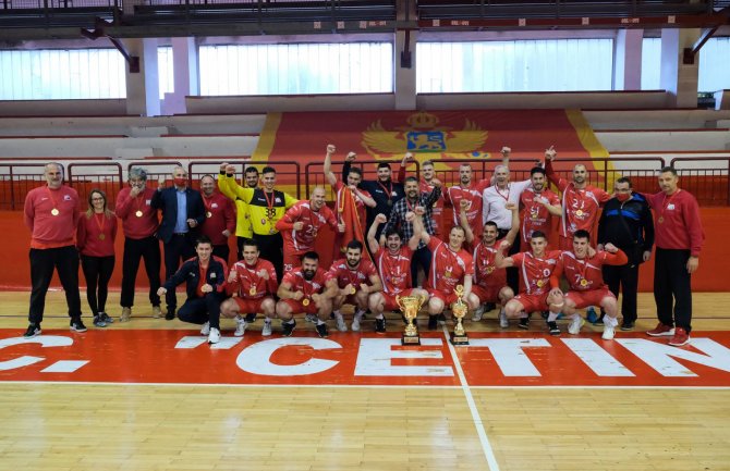 Kašćelan:  Osvajanje KUP-a najbolji poklon gradu i državi za Dan nezavisnosti