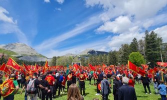 Crna Gora slavi Dan nezavisnosti: Veličanstvena proslava na Cetinju (Video)