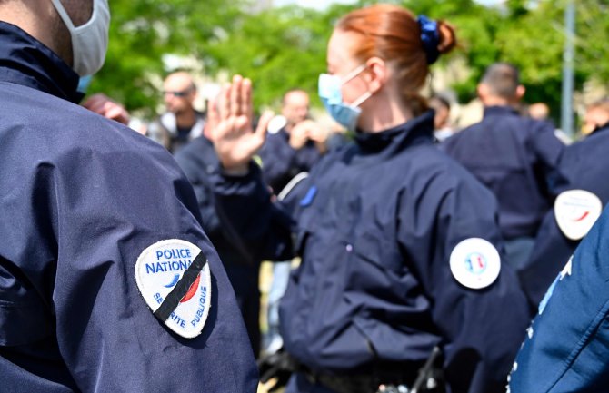 Za mjesec dana zvao policiju 27.000 puta, uhapšen 