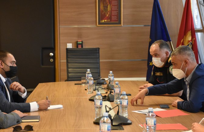 Brđanin sa britanskim oficirom za vezu granične policije: Jačati saradnju u oblasti granične bezbjednosti