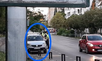 Muratović: Ako ne može da obezbijedi sredstva za rad policije, časnije je da Sekulović podnese ostavku