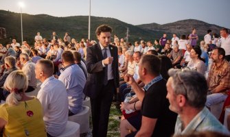 Veći broj funkcionera i članova BS-a pristupio URI 