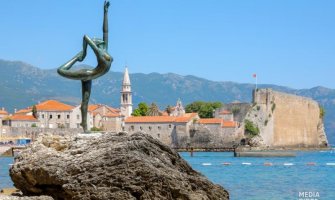 Budva i ovoga ljeta omiljena turistička destinacija: Strogo poštovanje mjera najbolja poruka turistima da je i dalje sigurna!