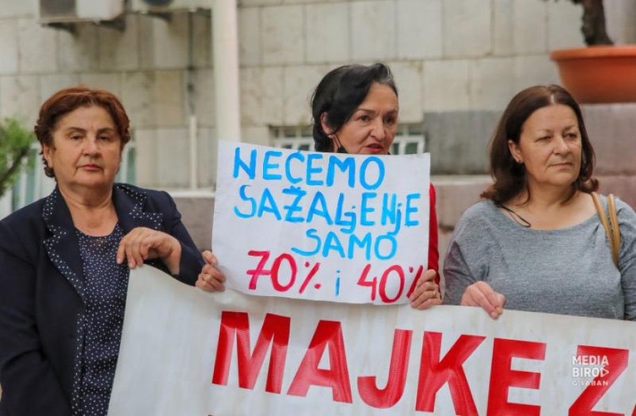 Majkesatrojeiviedjece3