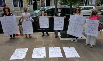  Leposavić da objavi sadržaj ugovora, počinju protestna okupljanja