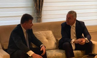 Đukanović razgovarao sa Lajčakom