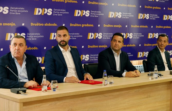 DPS Nikšić: Podnijeta krivična prijava protiv Kovačevića i inicijativa za njegovu smjenu, zbog negiranja genocida 