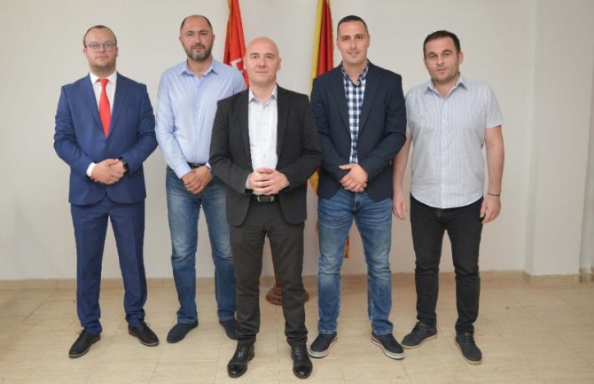 Ugledni građani Berana i poznati intelektualci pristupili Demokratama:  Ozdravljenje društva i suštinsko pomirenje su temeljni zadatak skore budućnosti ove zemlje 