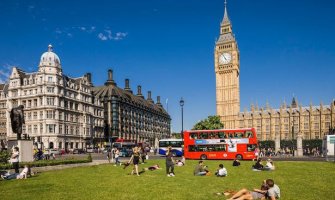 Vakcinisanim Britancima po povratku iz CG neće trebati karantin