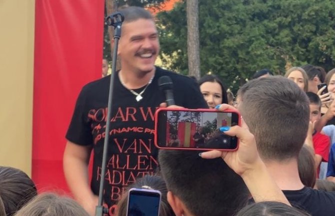 Rodni grad zahvalio Isaku Šabanoviću za promociju