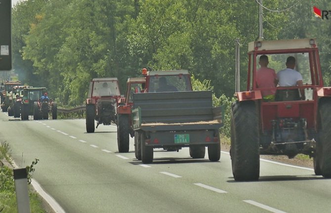 Traktori pred Rimom: Protesti farmera sve masovniji i u Italiji