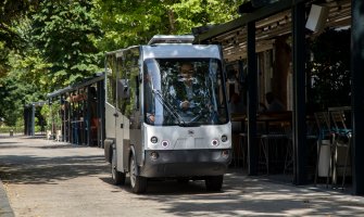 Komšo stigao u Podgoricu: Besplatan prevoz za starije 