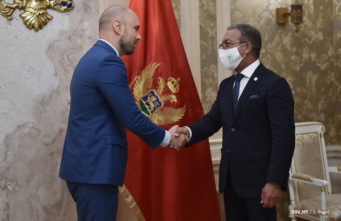 Radulović: Želimo svijet u kojem se računa svaki glas, u kojem smo na usluzi građanima