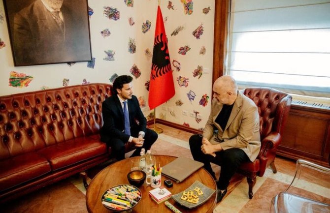 Zajednički projekat izgradnje mosta na Bojani doprinio bi mobilnosti ljudi i privlačenju stranih investitora 