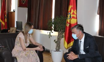 Bratić i Jukić: Dinamičnija saradnja Crne Gore i BiH u oblastima sporta, mladih i obrazovanja