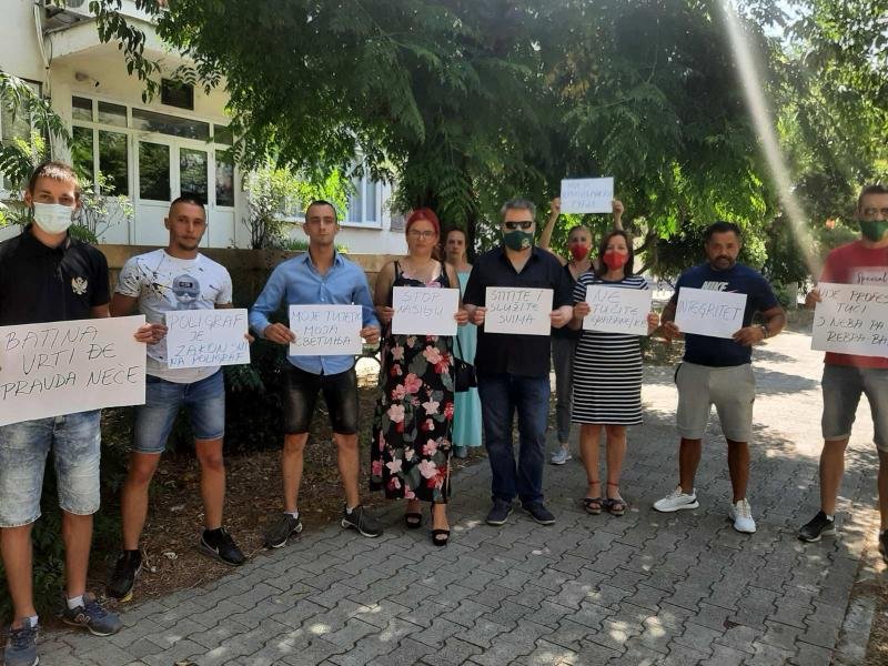 IMG67e067e8d14d98fbc49c8ba0501cb814V