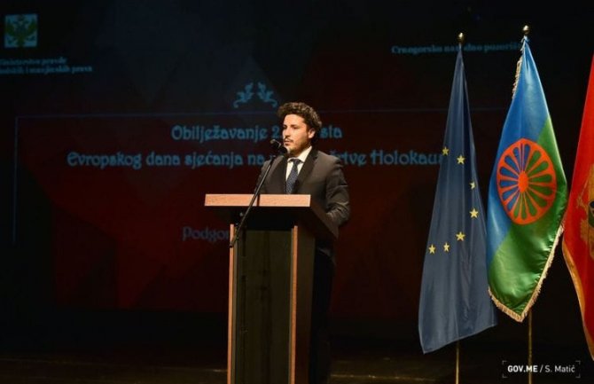 Abazović: Romi će naći svoje mjesto pod suncem Crne Gore