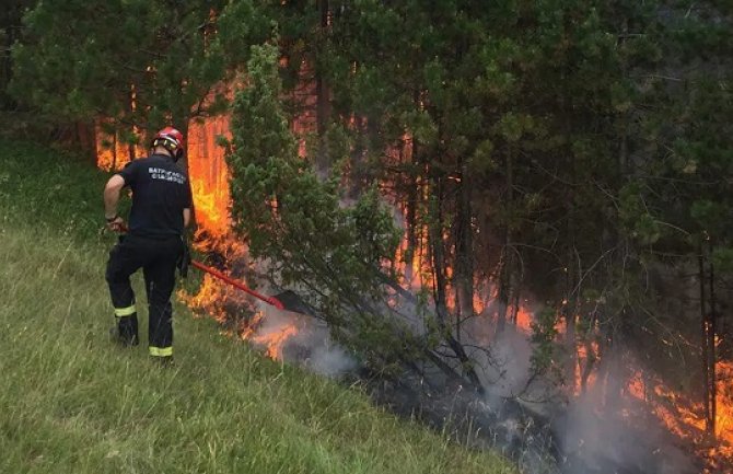 Veliki požar u kosovskom dijelu NP Prokletije