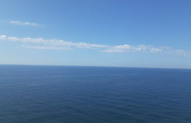 Sjutra pretežno sunčano i veoma toplo, do 37 stepeni 