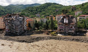 Turska: U poplavama stradalo 70 ljudi 