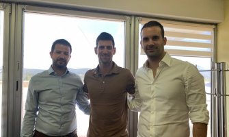 Spajić i Milatović u društvu Đokovića