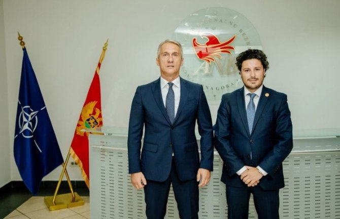Abazović sa Vukšićem: ANB posvećena zaštiti nacionalnih interesa Crne Gore
