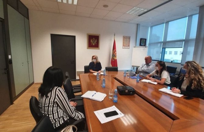 Pokrenuta inicijativa za vraćanje stomatologa u škole radi prevencije oboljenja usta i zuba