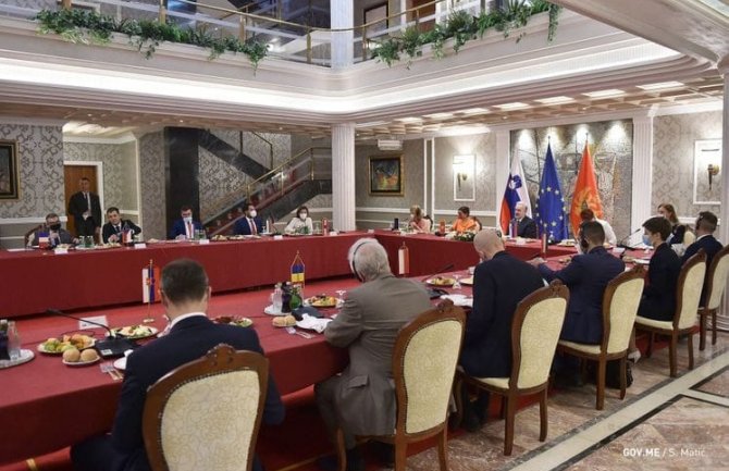 Krivokapić: Raduje što je MCP okupljanje ograničila na prostor porte Cetinjskog manastira, odustali od priredbe Luča slobode