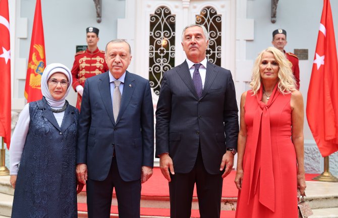 Đukanović: Ustoličenje Joanikija dat prevelik značaj, nadam se da neću biti u situaciji da 5. septembra i sam budem na Cetinju