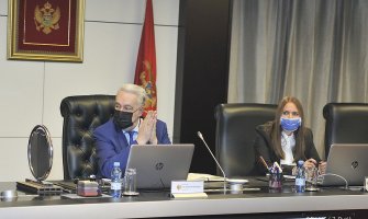 Vlada: Pooštriti mjere zbog sve lošije epidemiološke situacije