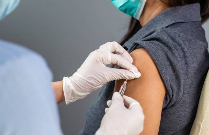 Revakcinisano oko 50% prosvjetnih radnika