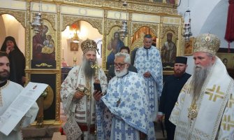 Ustoličen Mitropolit Joanikije