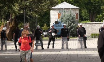 Sekulović i Brđanin: Žalimo zbog neprijatnosti koje su pojedini građani imali, političari da smire tenzije