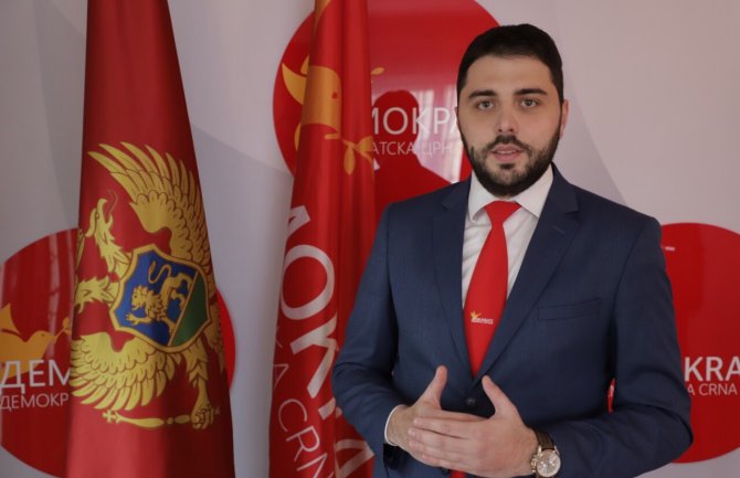 Abazović  plasirao još jednu podmuklu i neistinitu podvalu