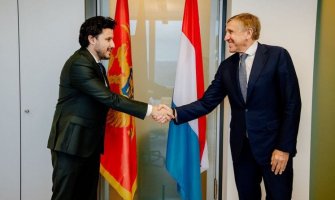  Podrška progresivnim snagama i evropskom putu Crne Gore