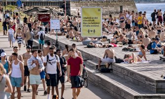 Danska, Švedska i Holandija ukidaju praktično sve mjere: Visoka stopa vakcinacije i povjerenje u vlast