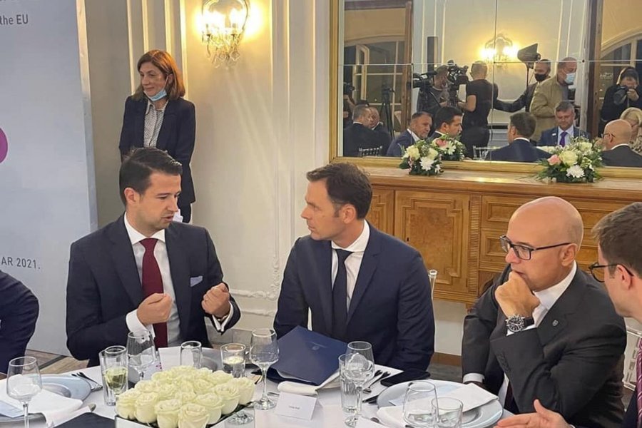 16329043212rho5di8kzezhgugi1920x1280