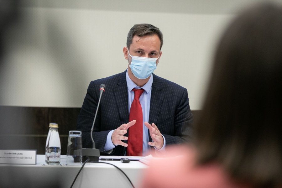 1633001034mpezowp4gtc7bz3pi1920x1280