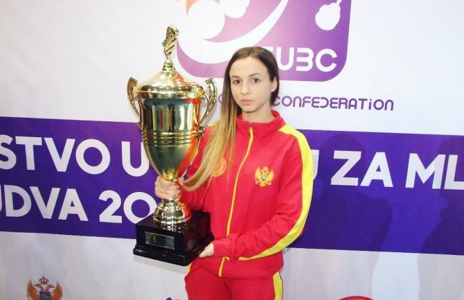 Bojana Gojković najbolja mlada bokserka u Evropi