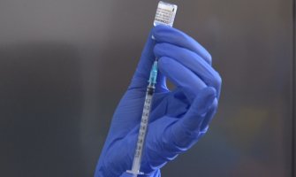 Velika Britanija na jesen planira testiranje vakcine protiv kancera na ljudima