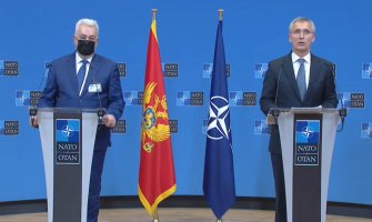 Stoltenberg: U potpunosti vjerujemo Crnoj Gori