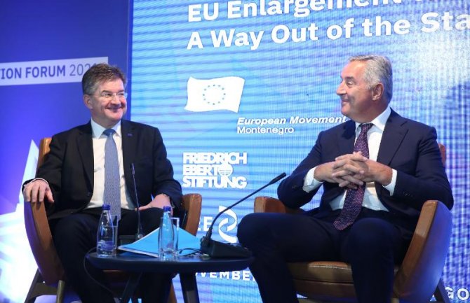 Đukanović na Balkanskom integracionom forumu