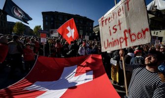  Švajcarci na referendumu podržali novi kovid zakon: Uvode zdravstvenu propusnicu