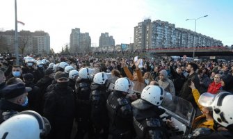 Najavljene blokade puteva zbog protesta u više od 50 gradova u Srbiji