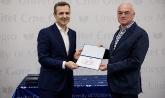 Profesor Arhitektonskog fakulteta Rifat Alihodžić dobitnik Priznanja Univerziteta CG